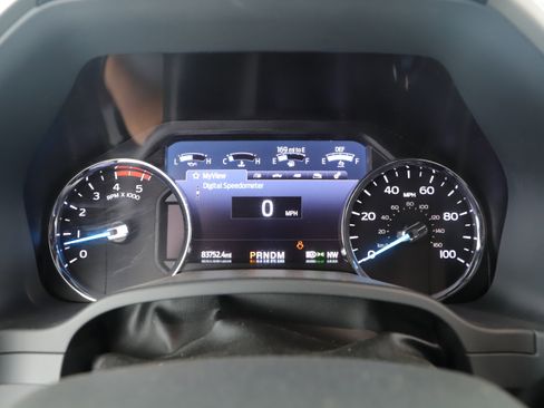 Certified 2022 Ford F250 Lariat w/ Lariat Ultimate Package image 12