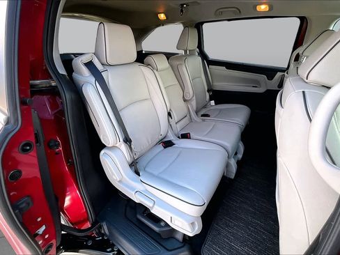 Used 2026 Honda Odyssey Touring image 20