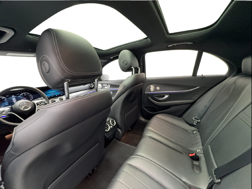 Used 2022 Mercedes-Benz E 350 Sedan image 26
