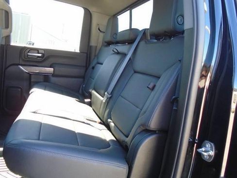 Used 2022 Chevrolet Silverado 2500 LTZ AWD/4WD image 19