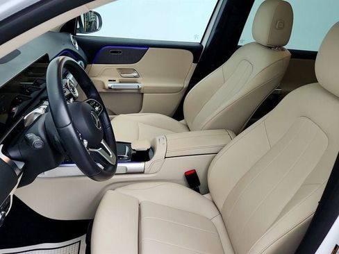 Used 2022 Mercedes-Benz EQB 300 4MATIC w/ Pinnacle Package image 20