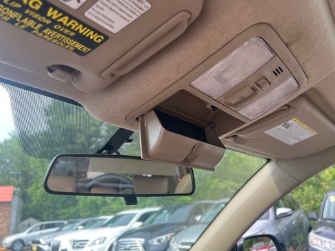 Used 2010 Toyota RAV4 Limited image 21