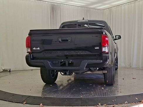 Certified 2022 Toyota Tacoma SR image 8