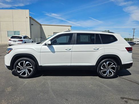 Certified 2023 Volkswagen Atlas SEL AWD/4WD image 3