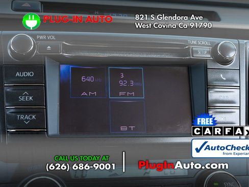 Used 2013 Toyota RAV4 XLE image 22