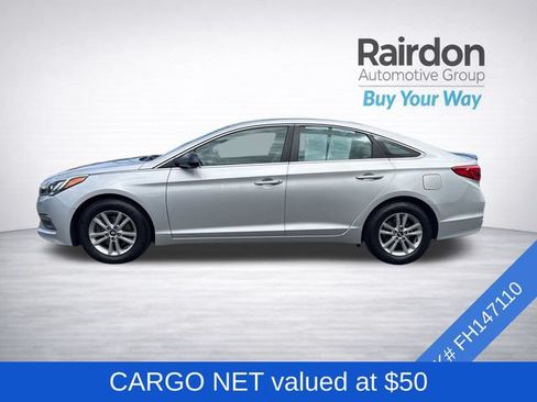 Used 2015 Hyundai Sonata SE FWD image 4
