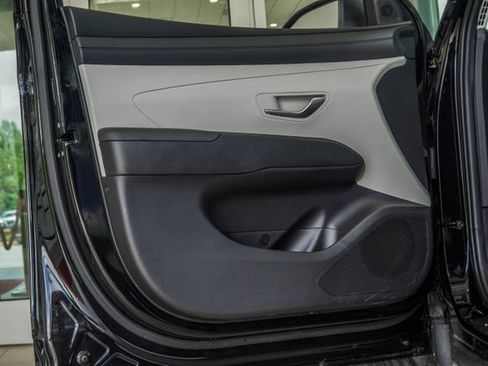 Certified 2025 Hyundai Tucson SEL FWD image 32