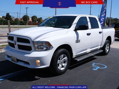 Used 2017 RAM 1500 Express AWD/4WD image 1