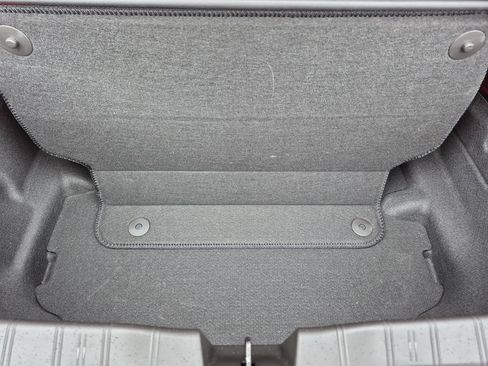 Used 2021 Chevrolet Camaro SS RWD image 7