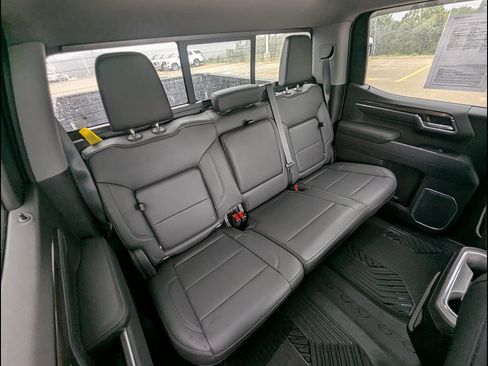 Used 2022 Chevrolet Silverado 1500 LT w/ All Star Edition Plus AWD/4WD image 23