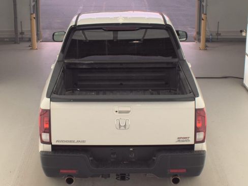 Used 2022 Honda Ridgeline Sport image 5