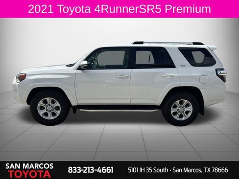 Used 2021 Toyota 4Runner SR5 Premium w/ Moonroof Package RWD image 2