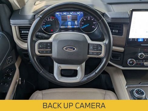 Used 2023 Ford Expedition Limited image 19