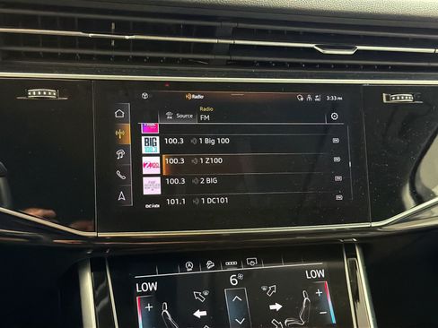 Used 2025 Audi Q7 2.0T Premium w/ Convenience Package AWD/4WD image 18