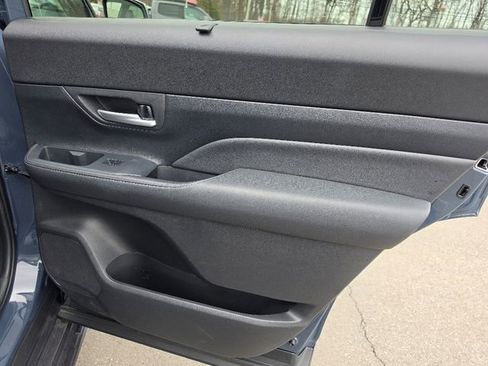 Used 2024 Toyota Grand Highlander Platinum AWD/4WD image 16