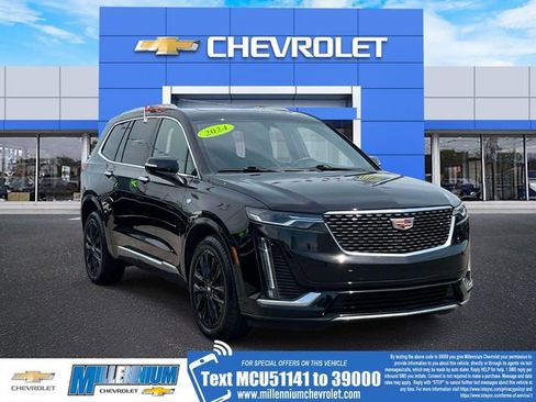 Used 2024 Cadillac XT6 Luxury AWD/4WD image 1
