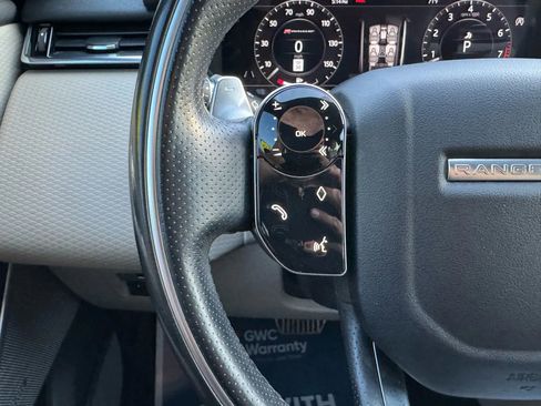 Used 2018 Land Rover Range Rover Velar R-Dynamic SE image 30