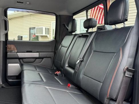 Used 2021 Ford F150 Lariat AWD/4WD image 11