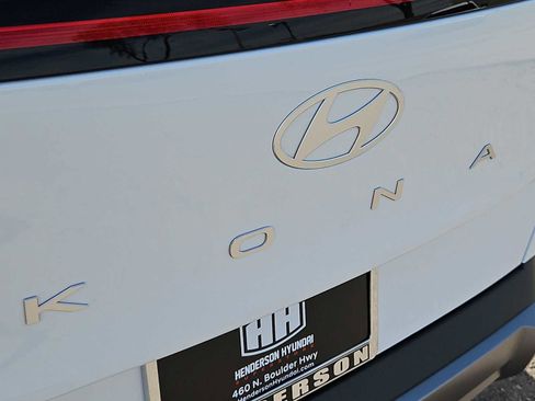 New 2026 Hyundai Kona SEL Premium image 12