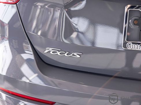 Used 2017 Ford Focus RS image 16