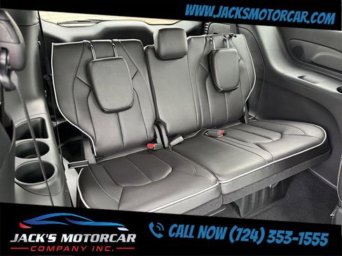 Used 2026 Chrysler Pacifica Limited w/ S Appearance Package image 23