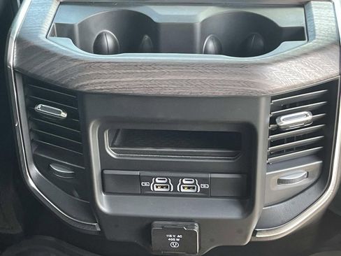 New 2026 RAM 3500 Laramie w/ Towing Technology Group AWD/4WD image 18