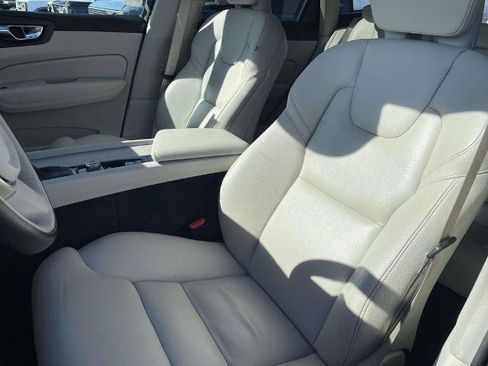 Used 2020 Volvo XC60 T5 Inscription image 17