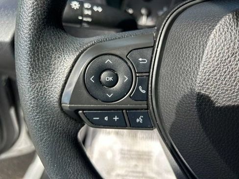 Used 2023 Toyota Corolla LE FWD image 17