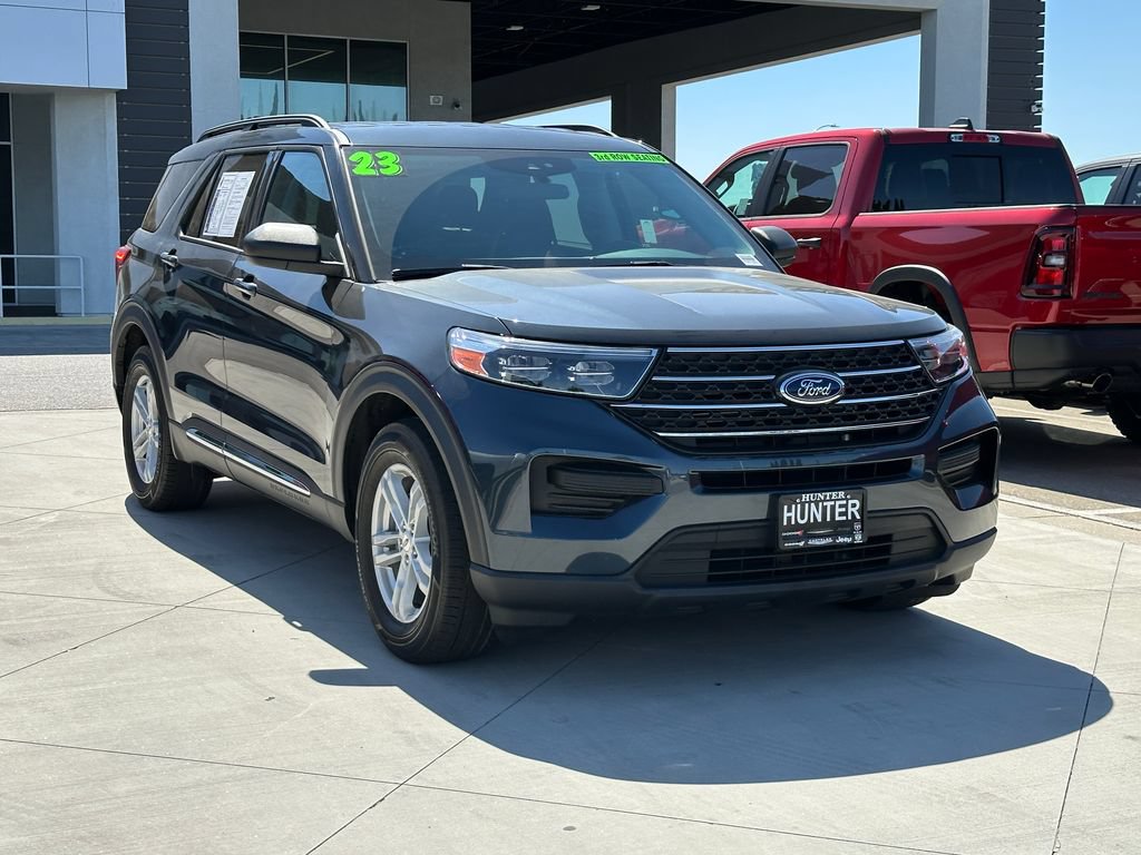 Used 2023 Ford Explorer XLT RWD image 11
