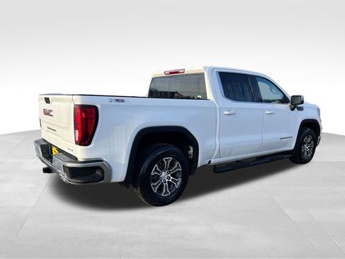 Used 2022 GMC Sierra 1500 SLE image 8