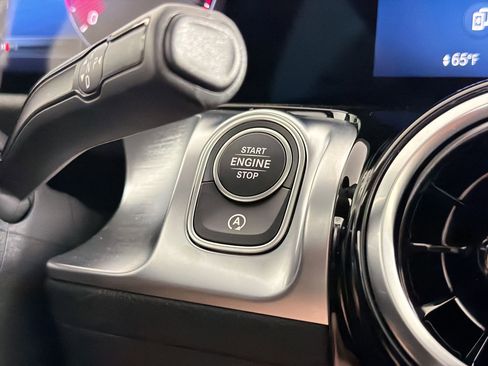 New 2026 Mercedes-Benz GLB 250 4MATIC image 26
