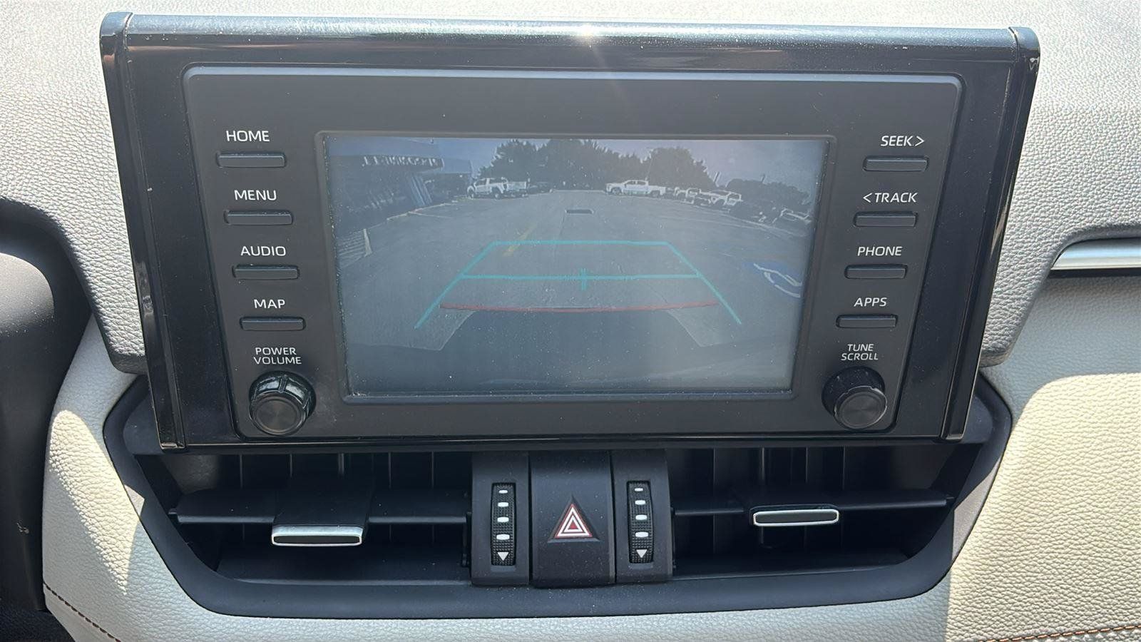 Used 2019 Toyota RAV4 XLE Premium FWD image 36
