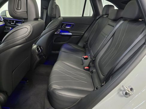 New 2026 Mercedes-Benz GLC 300 GLC 300 image 18