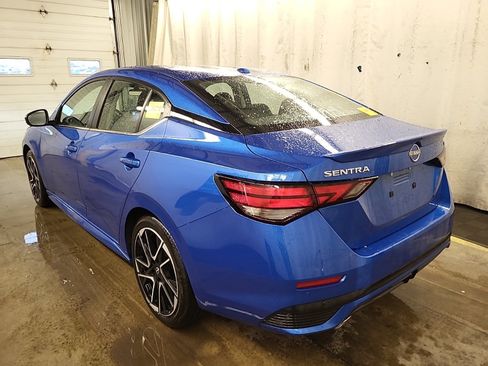 Used 2025 Nissan Sentra SR image 8