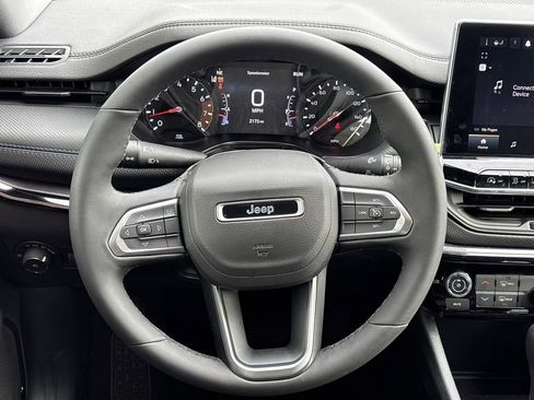 New 2026 Jeep Compass Latitude AWD/4WD image 11