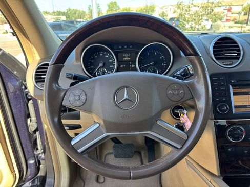 Used 2011 Mercedes-Benz ML 350 2WD image 27