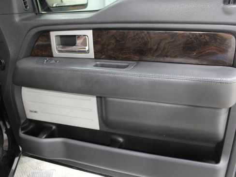 Used 2013 Ford F150 Platinum AWD/4WD image 24
