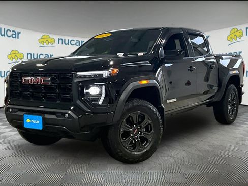 Used 2024 GMC Canyon Elevation w/ Convenience Package image 3