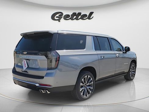 New 2026 Chevrolet Suburban High Country AWD/4WD image 5