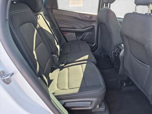 Used 2025 Ford Escape Active AWD/4WD image 19