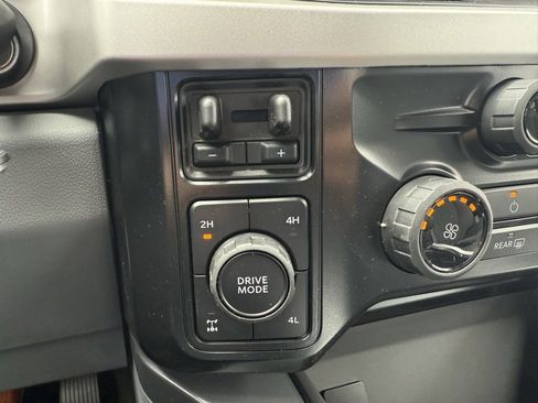 New 2025 Ford F350 XLT w/ 360-Degree Camera Package image 46