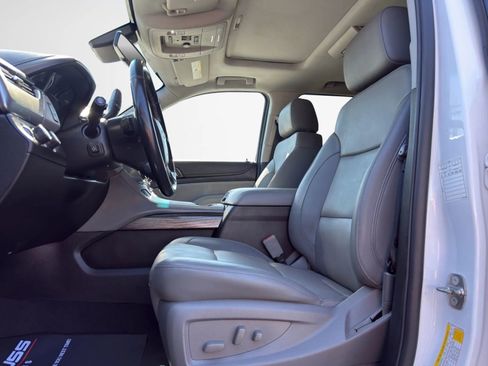 Used 2019 Chevrolet Tahoe LT AWD/4WD image 10