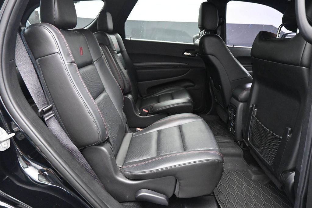 Used 2021 Dodge Durango R/T w/ Blacktop Package RWD image 11