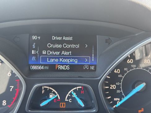 Used 2019 Ford Escape Titanium image 14