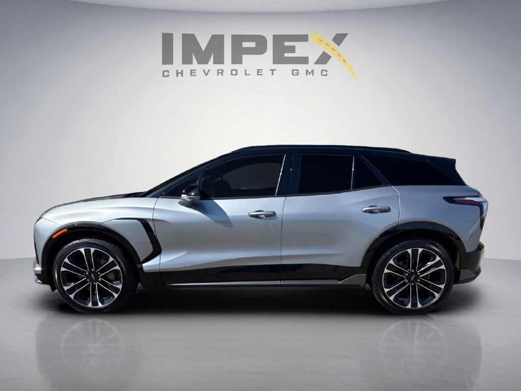 Used 2025 Chevrolet Blazer EV SS AWD/4WD image 2
