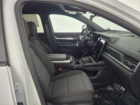 New 2026 GMC Terrain Elevation w/ Black Edition image 10