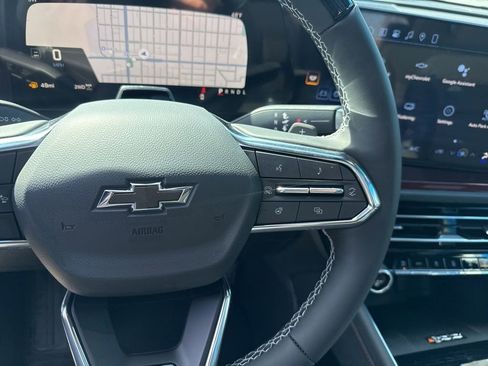 New 2026 Chevrolet Traverse Z71 w/ Enhanced Driving Package AWD/4WD image 22