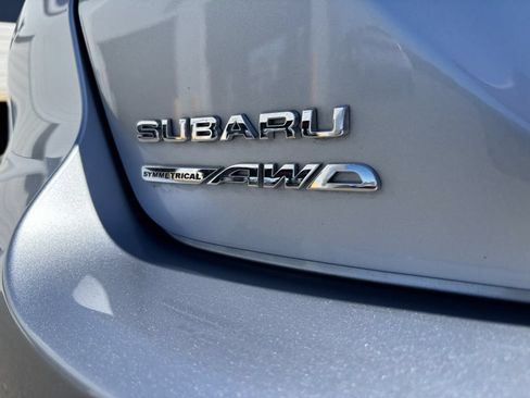 Used 2024 Subaru Crosstrek 2.5i Sport AWD/4WD image 9