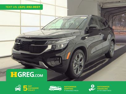 Used 2021 Toyota RAV4 XLE w/ Convenience Package