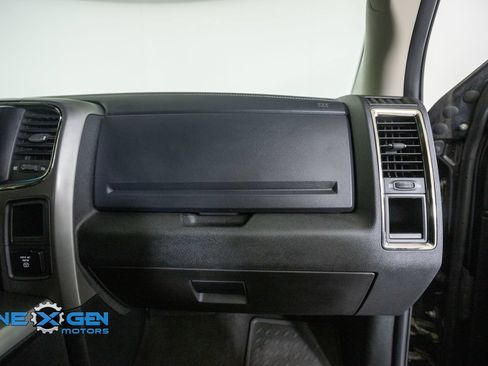Used 2018 RAM 3500 Laramie w/ Sport Appearance Group AWD/4WD image 43